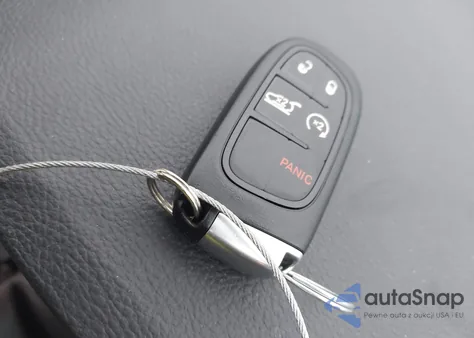 2014 Jeep Cherokee Limited z USA, uszkodzony, nr VIN 1C4PJMDS4EW207106